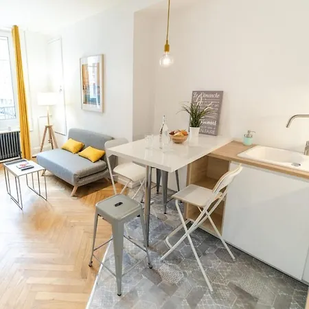 Meublee-part Dieu-sans Soucis Apartment *