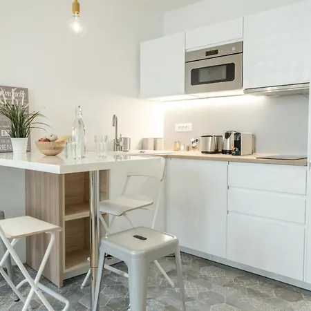 Apartment Meublee-part Dieu-sans Soucis
